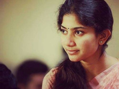 മലരിന്റെ രണ്ടാം വരവിന് ഇനി ഒന്നരമാസം കാത്തിരുന്നാല്‍ മതി, സായി പല്ലവി കലക്കുമോ?