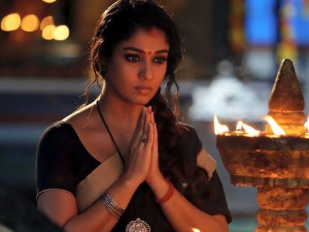 ഹിന്ദു മതം സ്വീകരിച്ചപ്പോള്‍ നയന്‍താര ആദ്യം പോയ അമ്പലം ഏതാണെന്ന് അറിയാമോ...??