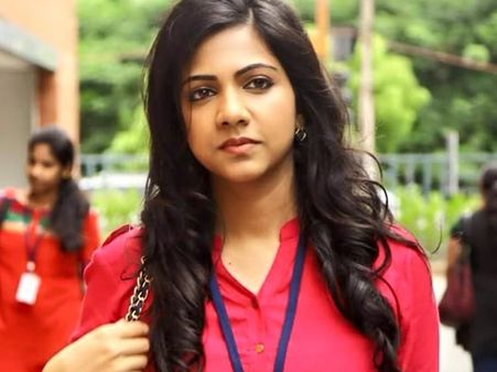 മഡോണയ്‌ക്കൊപ്പം കേക്കും ഹിറ്റായി, ആ ഐഡിയ ശരിക്കും അല്‍ഫോന്‍സിന്റേതായിരുന്നു