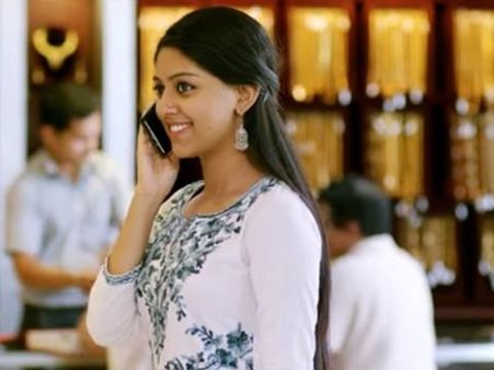 നിവിന്‍ പോളിയുടെ നായിക ഇനി ദുല്‍ഖറിനൊപ്പം, ചാര്‍ലിയിലെ പോലെ ഈ അവസരം വേണ്ടന്ന് വയ്ക്കില്ല
