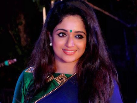 പിന്നെയും ദിലീപേട്ടന്റെ നായികയാകുന്നു; കാവ്യ മാധവന്‍ പറഞ്ഞു