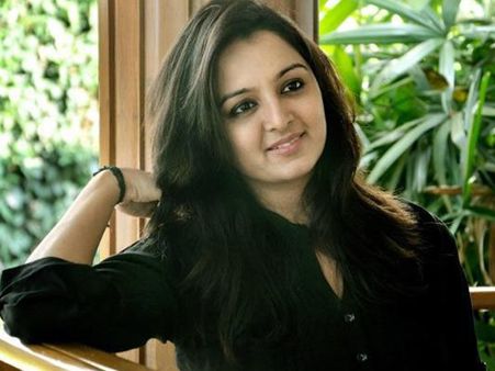 സിനിമയ്ക്കപ്പുറം മറ്റൊരു പരീക്ഷണത്തിനായി മഞ്ജു വാര്യര്‍, സംസ്‌കൃതം പഠിക്കുന്നു, പരിശീലനം ഉടന്‍