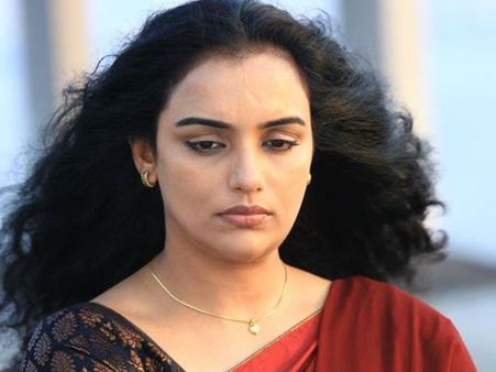 ബോബിയ്ക്ക് തന്റെ പണത്തില്‍ മാത്രമായിരുന്നു കണ്ണ്; ആദ്യ വിവാഹം തകര്‍ന്നതിനെ കുറിച്ച് ശ്വേത മേനോന്‍