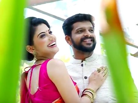 സു സു സുധി നായിക ശിവദ, മുരളി കൃഷ്ണ കിടിലന്‍ ഫോട്ടോ ഷൂട്ട്