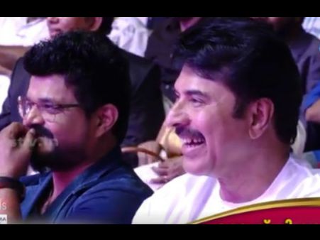 പിഷാരടിയുടെ പാരഡി ഗാനം കേട്ട് മമ്മൂട്ടി ചിരിച്ച് മറിയുന്നു; കാണൂ