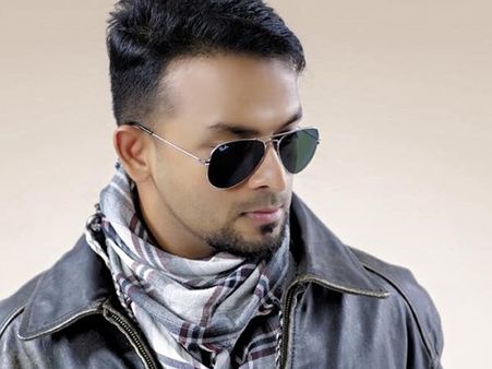 സിദ്ദിഖിനെ ആദ്യമായി അനുകരിച്ചു, ഇപ്പോഴുള്ള ബന്ധങ്ങളെല്ലാം അങ്ങനെയുണ്ടായതാണെന്ന് ജയസൂര്യ