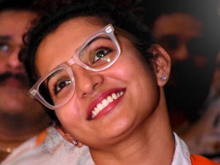 കാഞ്ചനമായ്ക്കും ടെസ്സയ്ക്കും ശേഷം പാര്‍വ്വതി വീണ്ടും, അടുത്ത ചിത്രത്തില്‍ നായകനാര്?