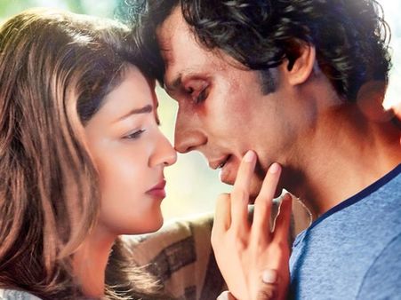 റണ്‍ദ്വീപ്-കാജല്‍ ലിപ് ലോക് വിവാദം, വിശദീകരണവുമായി സംവിധായകന്‍