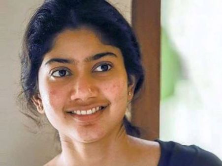 ദൈവം എനിക്ക് നല്ലത് തരും; സായി പല്ലവി പറയുന്നു