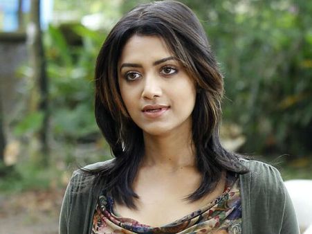 ഞാന്‍ കോമഡിയുടെ രാജ്ഞിയാണെന്ന ഒരു തോന്നല്‍; ആ ട്രോള്‍ ഷെയര്‍ ചെയ്ത് മംമ്ത പറഞ്ഞു
