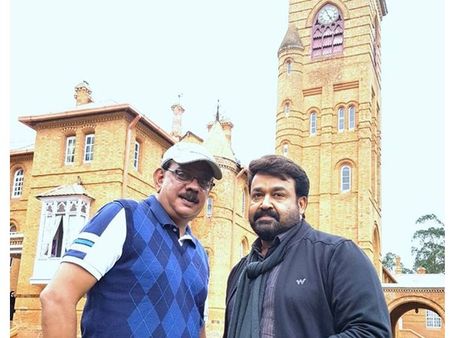 22 വര്‍ഷങ്ങള്‍ക്ക് ശേഷം വീണ്ടും, അതേ കൂട്ടുകാരനൊപ്പം ഊട്ടിയില്‍