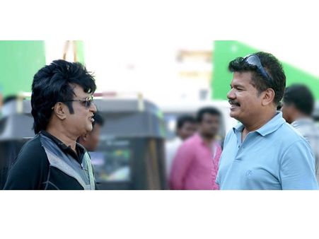 2.0 രജനികാന്തിന്റെ ലുക്ക് സംവിധായകന്‍ തന്നെ പുറത്ത് വിട്ടു