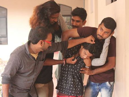 ജിഷമാരുണ്ടാവാന്‍ കാരണം; അത് പറയാന്‍ ഒരുകൂട്ടം വാട്‌സാപ്പ് ചെറുപ്പക്കാര്‍ ഒന്നിക്കുന്നു