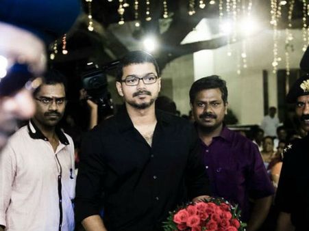 വിജയ് യുടെ പോളിസി, ഒരു സംവിധായകന് വേണ്ടിയും മാറ്റില്ല