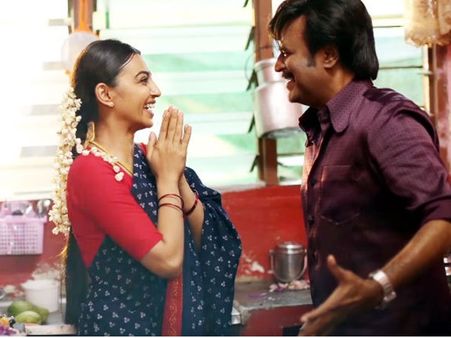 ചെലവ് 110 കോടി, ബോക്‌സ് ഓഫീസില്‍ തരംഗമാകുന്ന കബാലിയില്‍ അഭിനയിക്കാന്‍ രജനികാന്ത് വാങ്ങിയത്!!