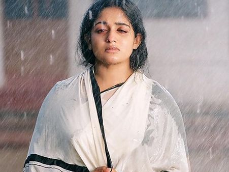 അവസ്ഥ മനസിലാക്കി കൂടെ ഉണ്ടായിരുന്നു, പ്രിയ ചങ്ങാതിയെ കുറിച്ച് കാവ്യ