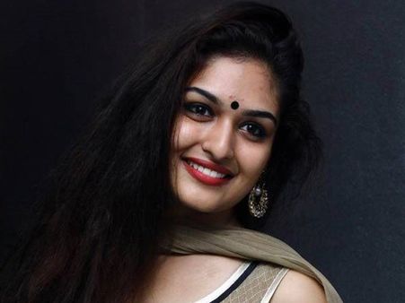 സിനിമാ കരിയറില്‍ എപ്പോഴും വെറുപ്പ് തോന്നിയത്, പ്രയാഗ പറയുന്നു