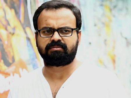 'ദുബായ് എയര്‍പോര്‍ട്ട് ജീവനക്കാരോടുള്ള ബഹുമാനമായിരുന്നു മനസ് നിറയെ' കുഞ്ചാക്കോ ബോബന്‍