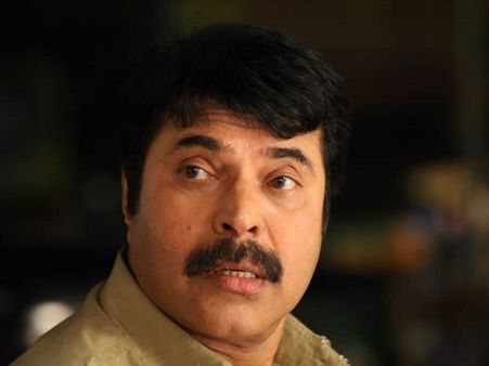 മമ്മൂട്ടി കൊടുത്ത വിസ്‌കി 28 വര്‍ഷമായി പൊട്ടിക്കാതെ നിധി പോലെ സൂക്ഷിച്ചുവയ്ക്കുന്ന നടന്‍