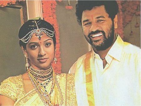 പ്രഭു ദേവയും നയനും വിവാഹിതരായിരുന്നു; വേര്‍പിരിയാന്‍ കാരണം നടന്റെ മക്കള്‍ !!