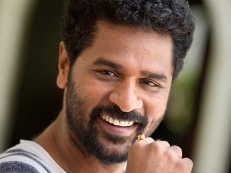 മെഗാസ്റ്റാറിനെ ഡാന്‍സ് പഠിപ്പിക്കാന്‍ പ്രഭു ദേവ !!