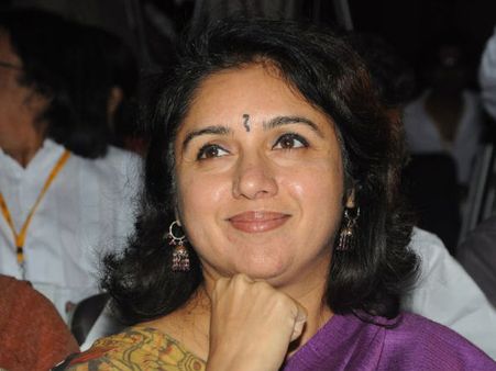 നടി രേവതി തന്റെ ആഗ്രഹം ബാലയോട് തുറന്നു പറഞ്ഞു !!