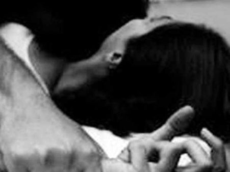 ലൈംഗികമായി പീഡിപ്പിച്ചു, സിനിമ താരങ്ങളുടെ വേദനിപ്പിക്കുന്ന വെളിപ്പെടുത്തലുകള്‍!