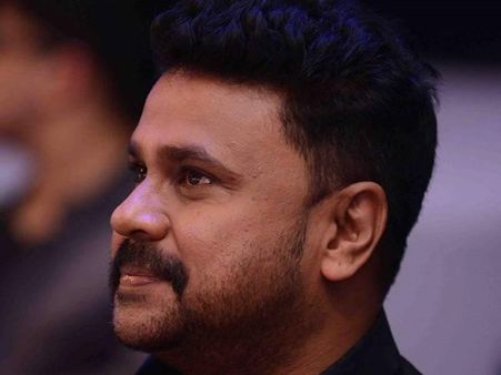 പട്ടണം റഷീദിനെ കെട്ടിപ്പിടിച്ച് ദിലീപ് പൊട്ടിക്കരഞ്ഞു, ഷൂട്ടിങ് അവസാനിച്ച ദിവസം സംഭവിച്ചത്!