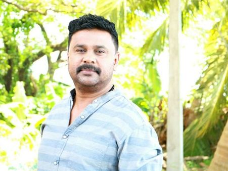 ദിലീപ് സത്യസായി ബാബ ആകില്ല, പകരക്കാരനെ കണ്ടത്തി!