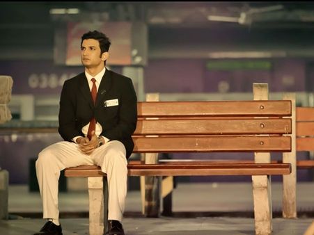 എംഎസ് ധോണിയില്‍ എന്തിരിക്കുന്നു, തിയേറ്ററുകള്‍ ഇളക്കി മറിക്കുന്ന എംഎസ് ധോണിയുടെ കളക്ഷന്‍!