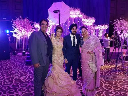 ഫഹദ് ഫാസിലിന്റെ നായിക വിവാഹിതയായി, വിവാഹ ചിത്രങ്ങള്‍ കാണൂ..