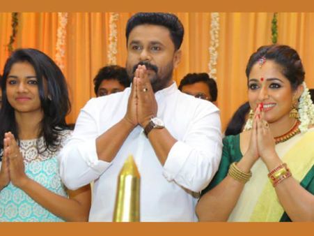 ഇവര്‍ക്ക് മണല്‍ തരികള്‍ പോലെ കുട്ടികളുണ്ടാവട്ടെ