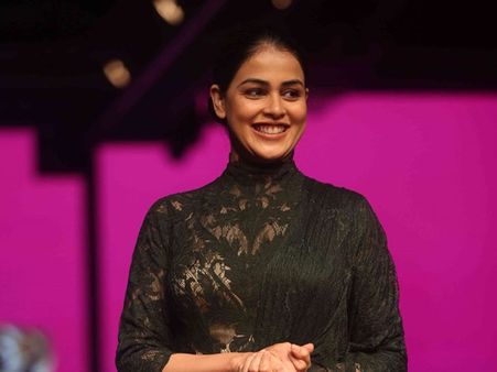 ജനീലിയ അഭിനയരംഗത്തേക്ക് വീണ്ടും മടങ്ങിയെത്തുന്നു!