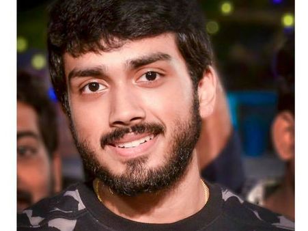 'എത്ര പണമുണ്ടെങ്കിലും ആരുടെ മകനായാലും സിനിമയില്‍ നില നില്‍ക്കാന്‍ കഴിയില്ല, അതിന് ഒരു കാര്യം വേണം'