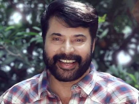മമ്മൂട്ടിയ്ക്ക് നൂറ് കോടി കടക്കാന്‍ പുലിയും ആക്ഷനും വേണ്ട, കോമഡി മതി!!