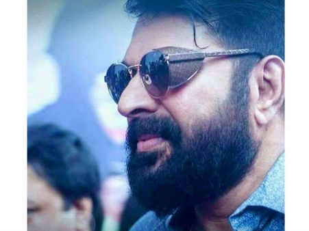പൊതു പരിപാടിയില്‍ വൈകി എത്തി; മമ്മൂട്ടി ക്ഷമ പറഞ്ഞു!!