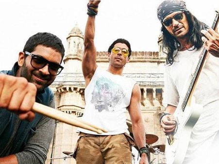 റോക്ക് ഓണ്‍ 2 ബോക്‌സോഫീസില്‍ ഹിറ്റാവുമോ?