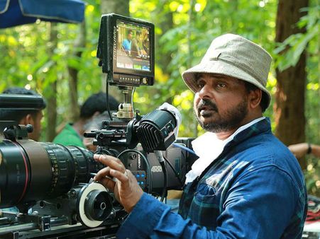 ''പുലിമുരുകന്റെ വിജയം കാണാന്‍ അവളില്ലാതെ പോയി''