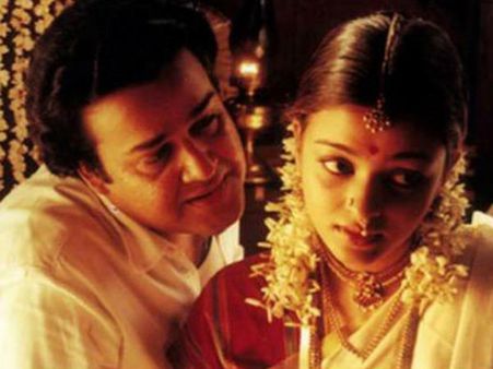 മോഹന്‍ലാലും ഐശ്വര്യ റായിയും പ്രണയിച്ചു തകര്‍ത്ത ഇരുവറില്‍ ഒളിപ്പിച്ചുവച്ച ജയലളിതയുടെ പ്രണയം