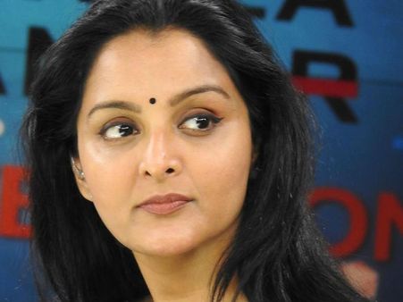 ഇന്നും മഞ്ജു വാര്യര്‍ അന്വേഷിക്കുന്ന ഒരു ഫോട്ടോ.. കിട്ടും എന്ന പ്രതീക്ഷയുണ്ട് എന്ന് നടി പറയുന്നു