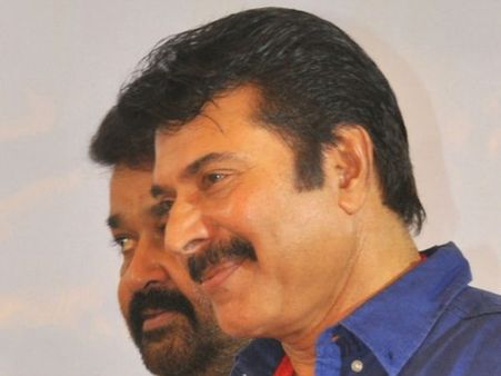 'ഞാനിപ്പോള്‍ എഴുതുന്നത് മമ്മൂട്ടിയ്ക്ക് വേണ്ടിയാണ്, ആ ചിത്രത്തില്‍ മോഹന്‍ലാല്‍ ഇല്ല'