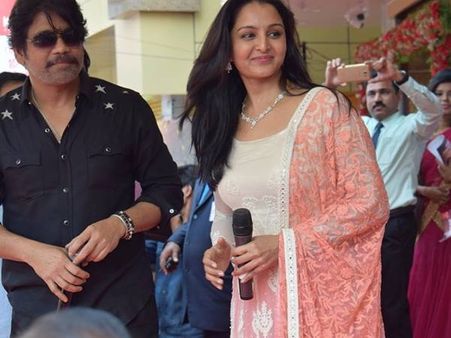 കല്ല്യാണിന്റെ ഗുണമേന്‍മയെക്കാള്‍ ഞങ്ങള്‍ നിങ്ങളുടെ നന്‍മയില്‍ വിശ്വസിക്കുന്നു.