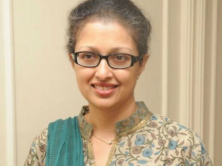 പബ്ലിസിറ്റിക്ക് വേണ്ടിയോ?, അഭിമുഖത്തിനിടെ പൊട്ടിത്തെറിച്ച് ഗൗതമി, ഇറങ്ങിപ്പോകുന്ന വീഡിയോ വൈറലാകുന്നു