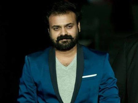 തെറിവിളികള്‍ക്ക് ചെവി കൊടുക്കാതെ അലന്‍സിയറിനെ അഭിനന്ദിച്ച് കുഞ്ചാക്കോ ബോബന്‍!