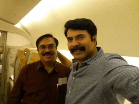 വിമാനത്തില്‍ നിന്ന് മമ്മൂട്ടിയുടെ സെല്‍ഫി വൈറലാകുന്നു, കിടു അല്ലേ...