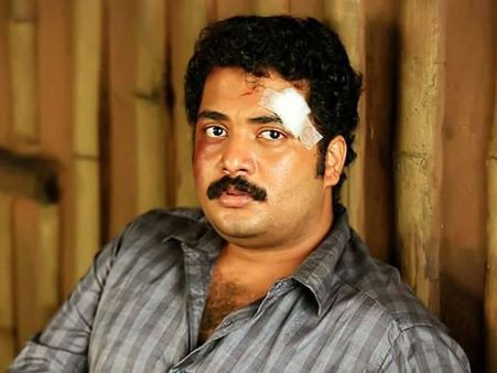 തെറ്റായിപ്പോയി, ലോഹിയേട്ടന്‍ ജീവിച്ചിരിപ്പുണ്ടായിരുന്നെങ്കില്‍ എന്റെ ഭാവി മറ്റൊന്നാകുമായിരുന്നു...