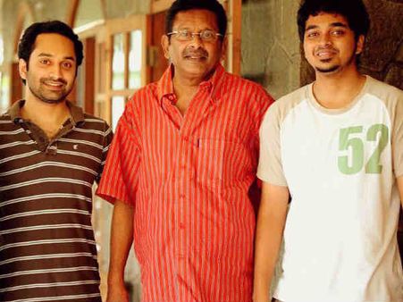 'അപ്പൂസിന്റെ സ്വന്തം പപ്പയ്ക്ക് പിറന്നാൾ'... ആശംസകളുമായി ഫഹദും ഫർഹാനും... സമ്മാനമെന്തെന്നോ...?