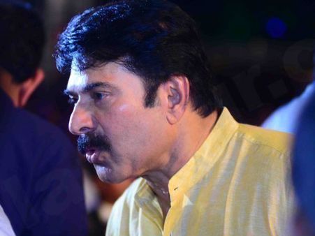 റെക്കോര്‍ഡ് തുകയ്ക്ക് റീമേക്ക് അവകാശം വിറ്റുപോയ മമ്മൂട്ടി ചിത്രം, എന്നിട്ടെന്ത് സംഭവിച്ചു?