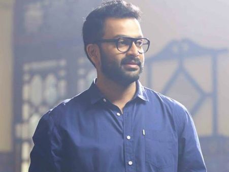 50 കോടി ലക്ഷ്യമാക്കി യങ് സൂപ്പര്‍ സ്റ്റാറിന്‍റെ 'എസ്ര', 26 ദിവസത്തെ ആഗോള കളക്ഷന്‍ ഇങ്ങനെയാണ് !!