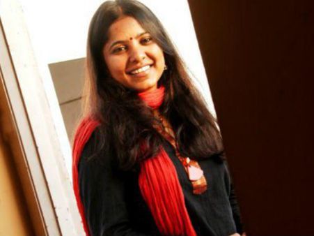 മാധവിക്കുട്ടിയുടെ ജീവിതം സിനിമയാകുന്നു!!! സംവിധാനം കമല്‍ അല്ല!!! നടി മഞ്ജുവും അല്ല!!!